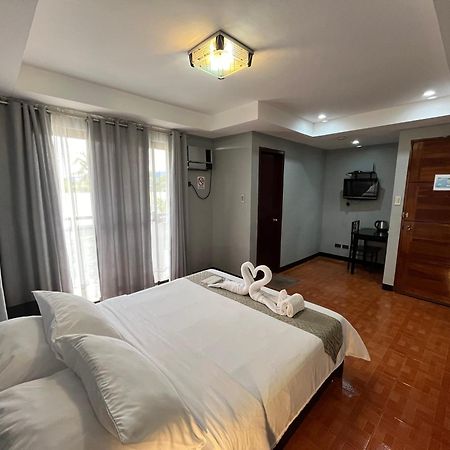 Rangya Hotel Tagaytay City Exterior photo