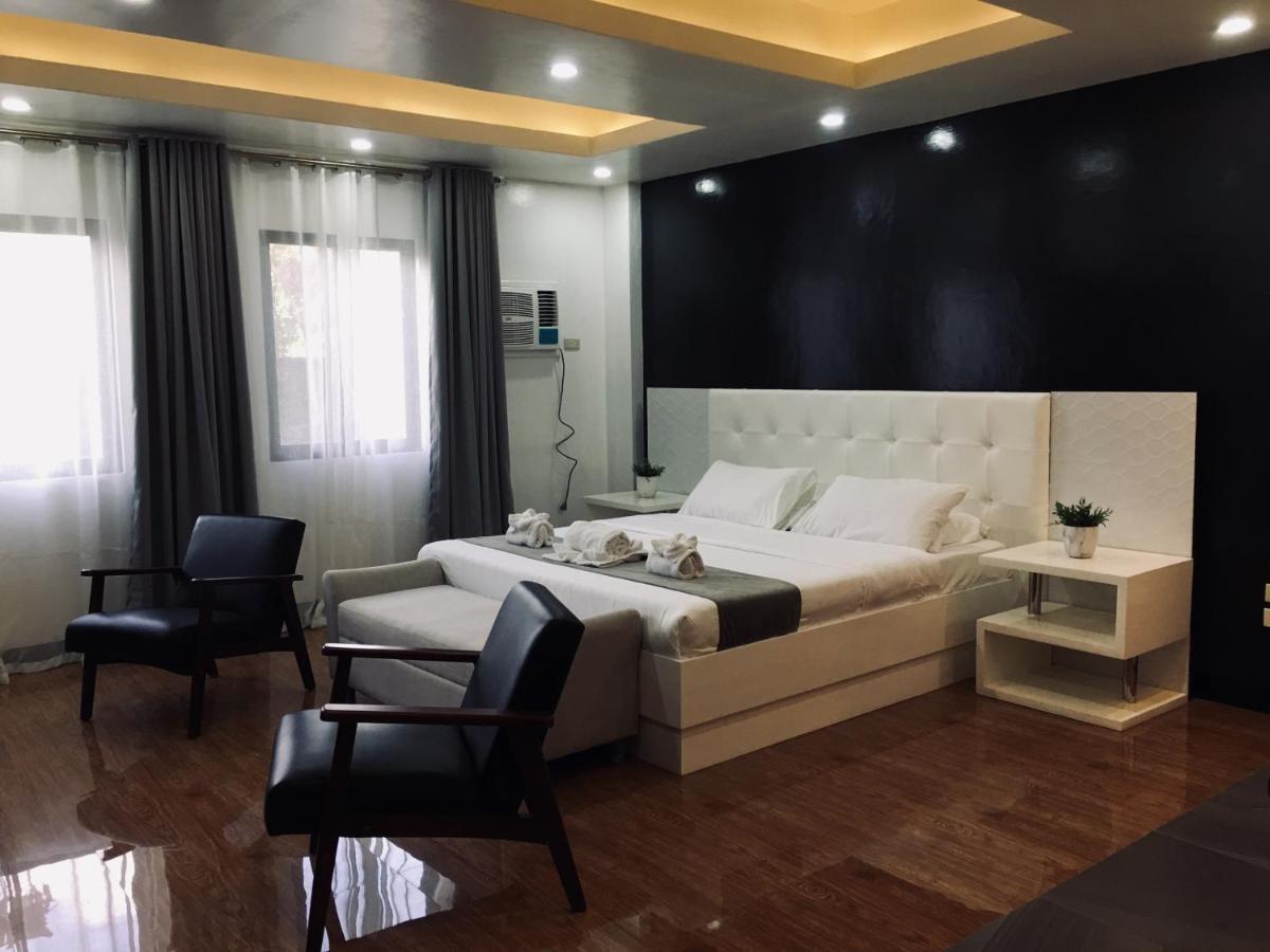 Rangya Hotel Tagaytay City Exterior photo