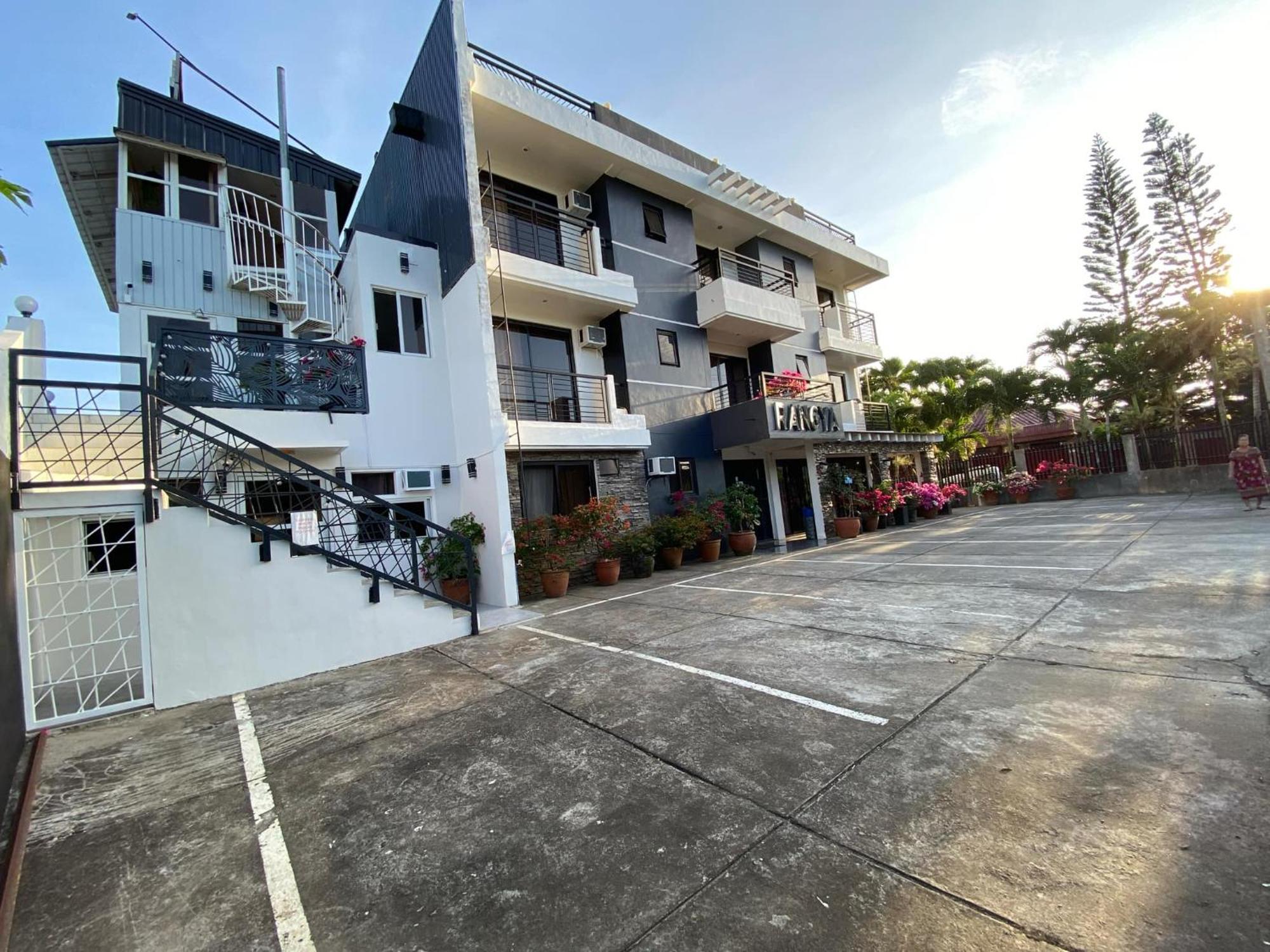Rangya Hotel Tagaytay City Exterior photo