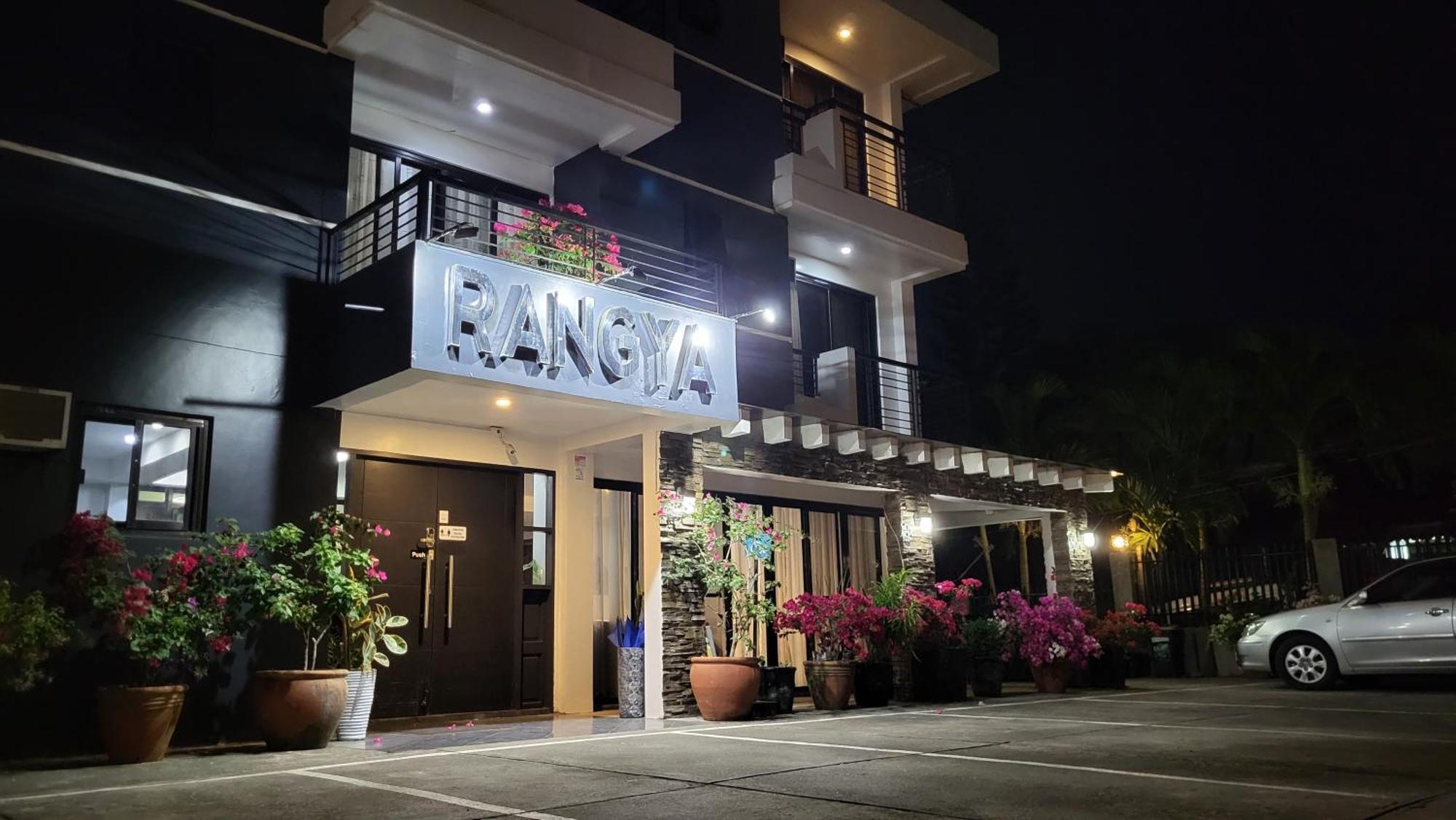 Rangya Hotel Tagaytay City Exterior photo