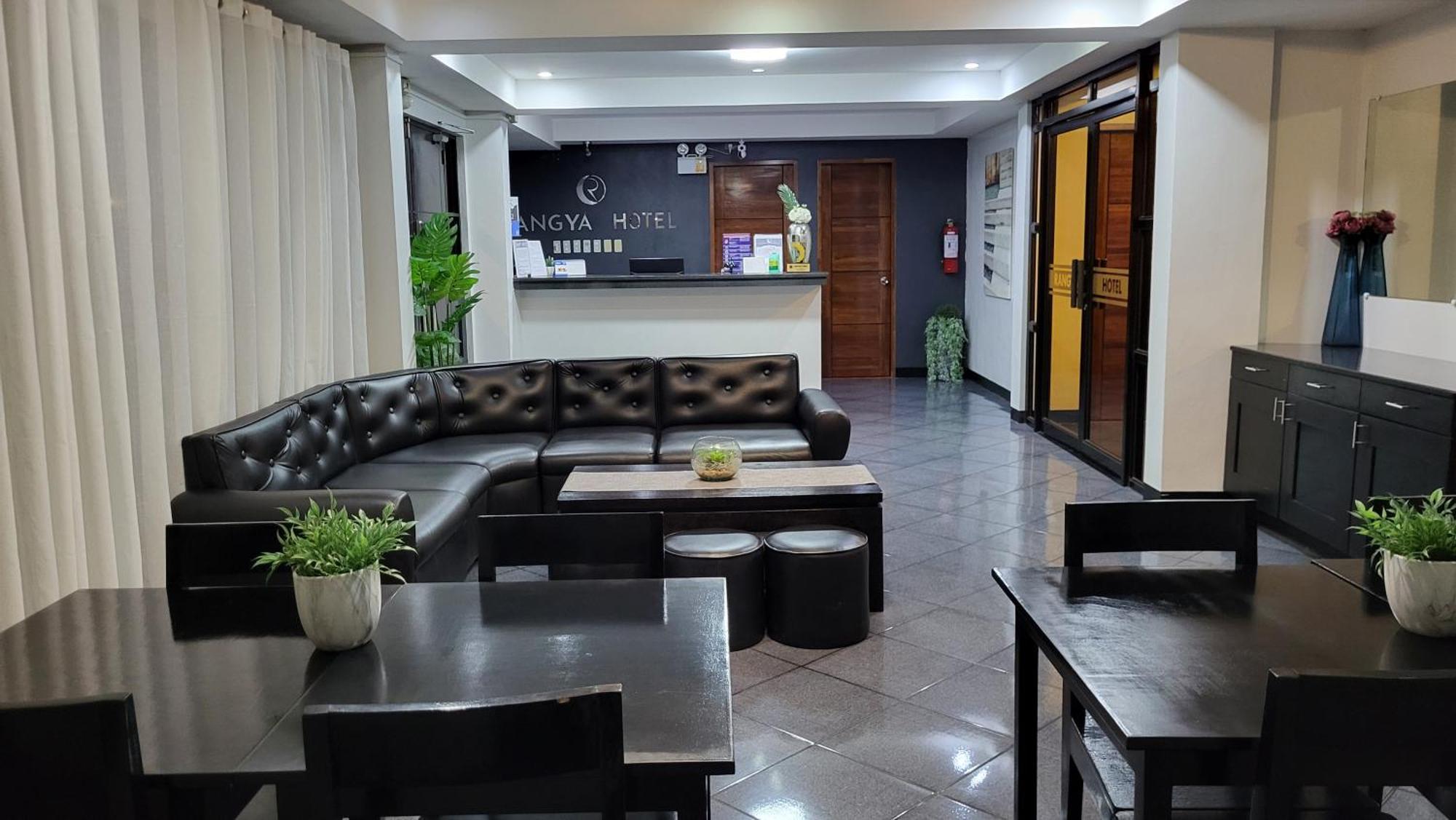 Rangya Hotel Tagaytay City Exterior photo